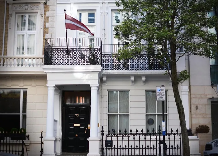72Qt Hotel London